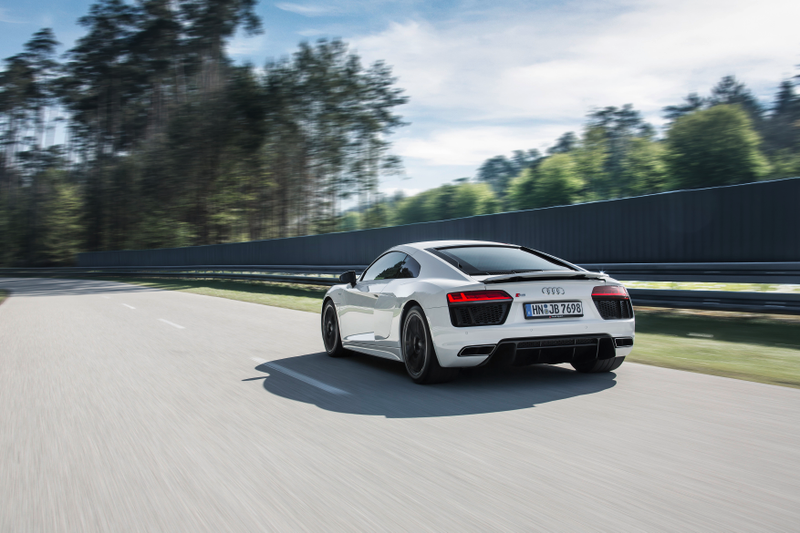 Illustration for article titled The Audi R8 V10 RWS Is The First Rear-Wheel Drive R8